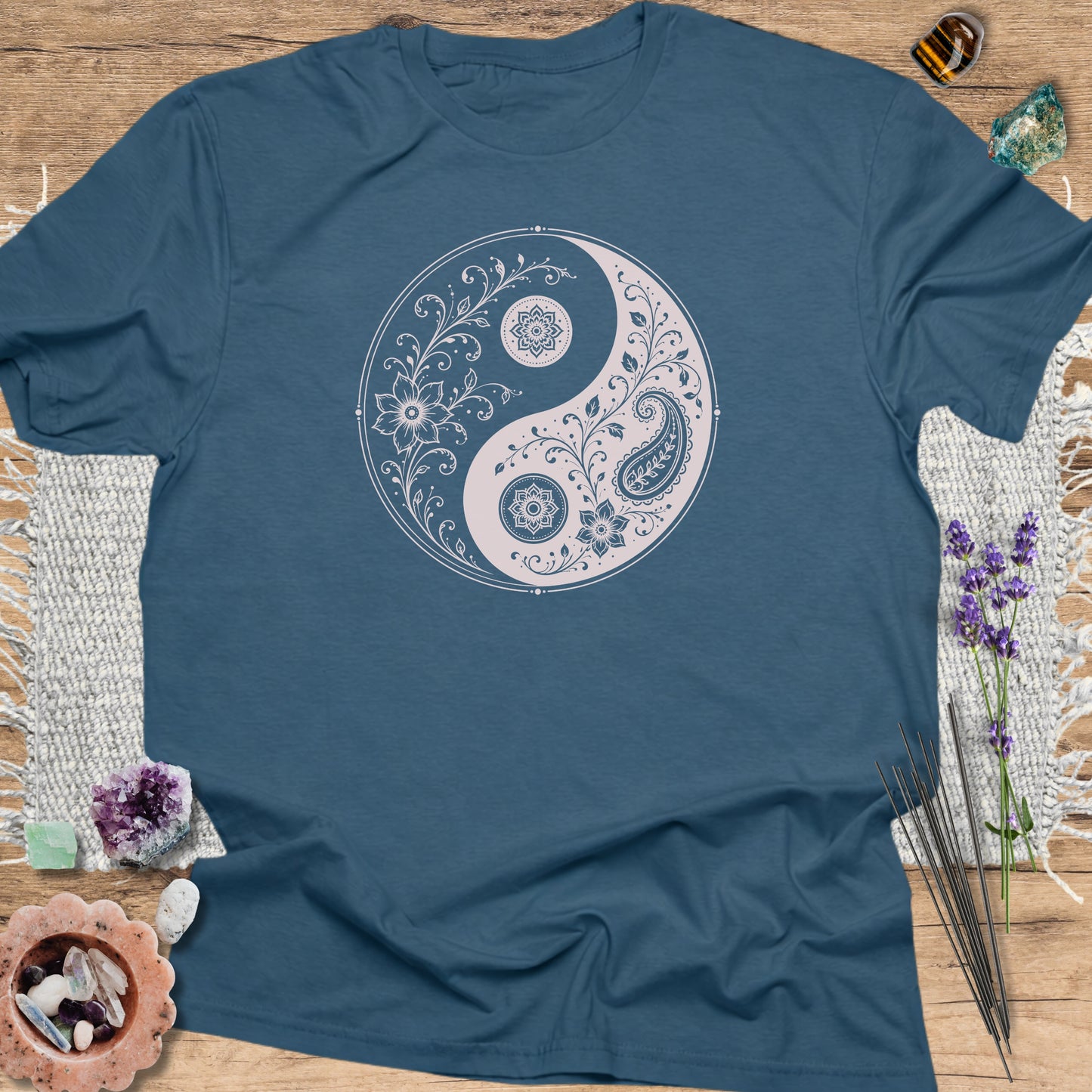 Yin Yang Paisley T-Shirt Indigo Blue